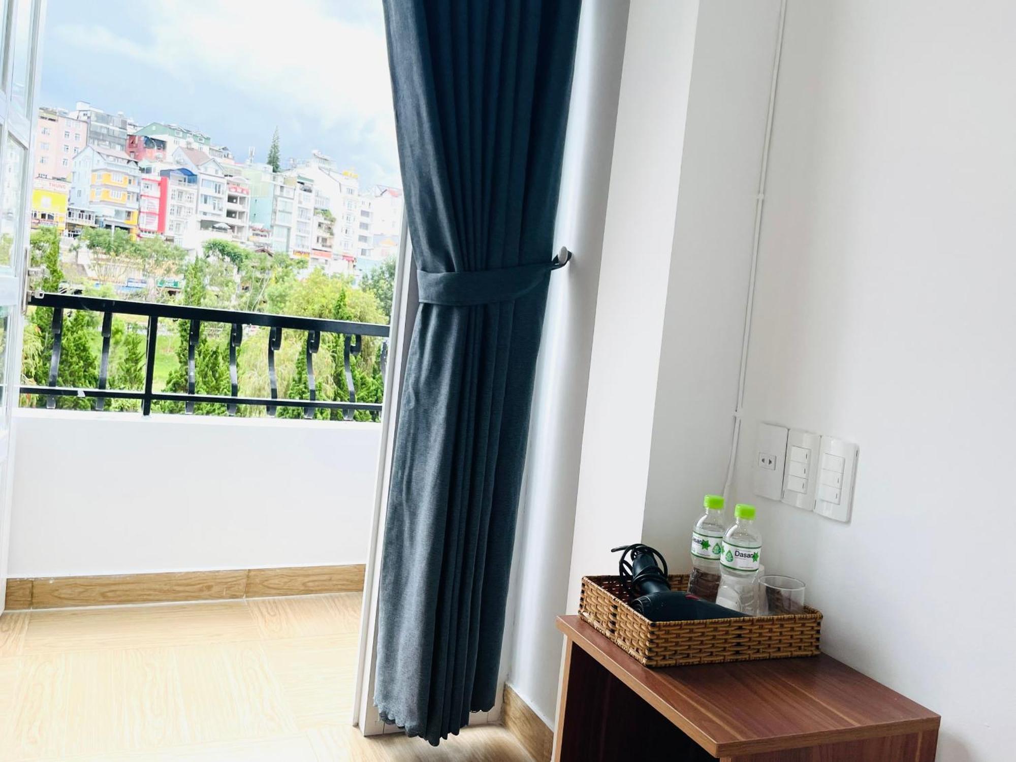 Phuong Vy Hotel Далат Екстер'єр фото